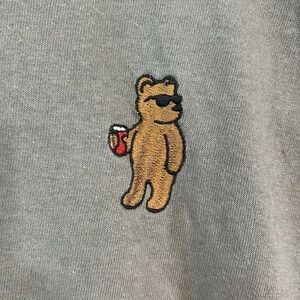 Riot Society T-Shirt Party Bear Shades Red Solo Cup size small unisex